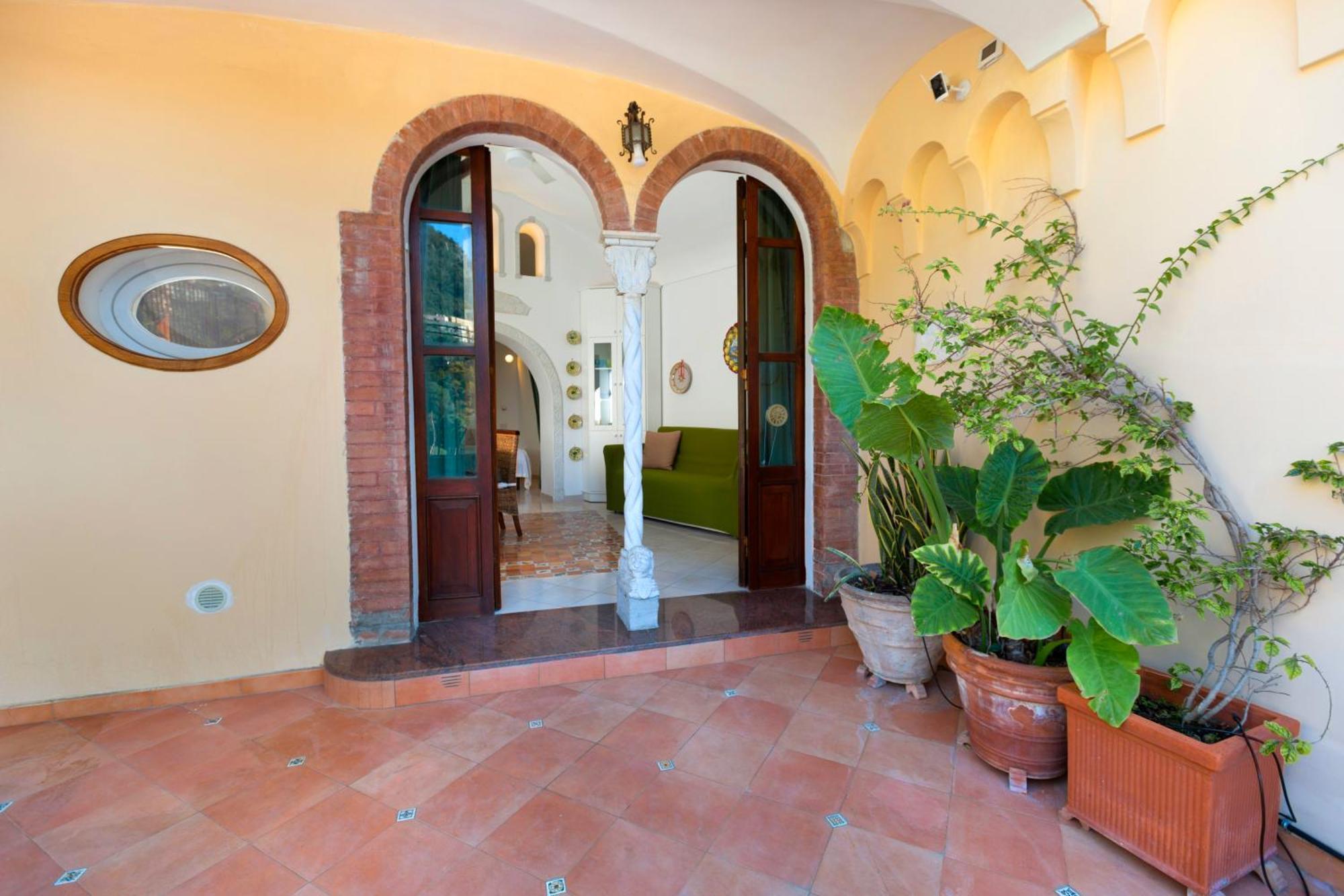 Yourhome - Alcova Apartment Positano Esterno foto