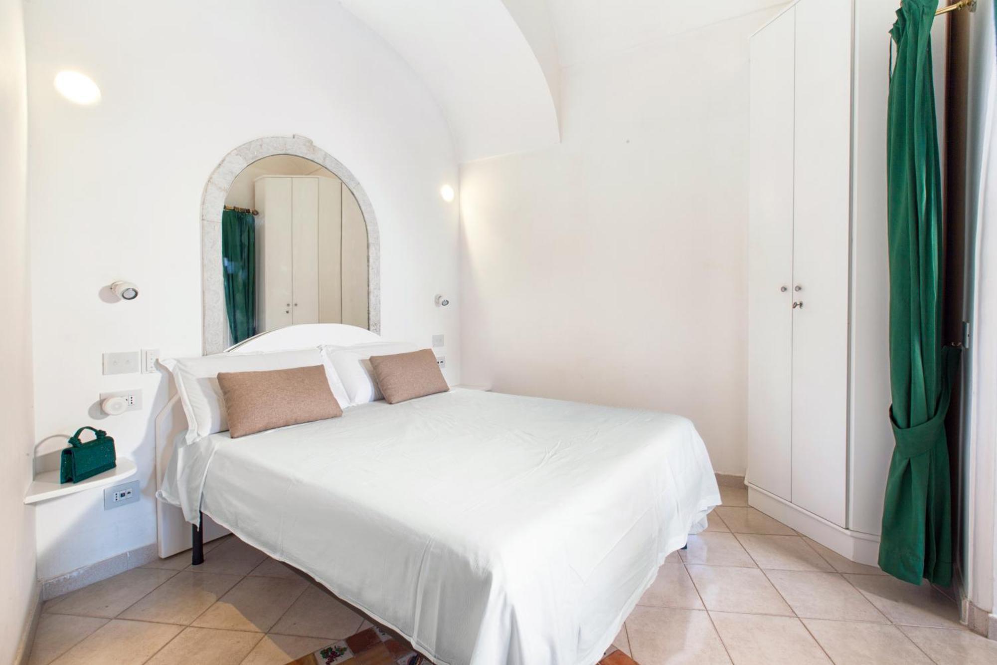 Yourhome - Alcova Apartment Positano Esterno foto