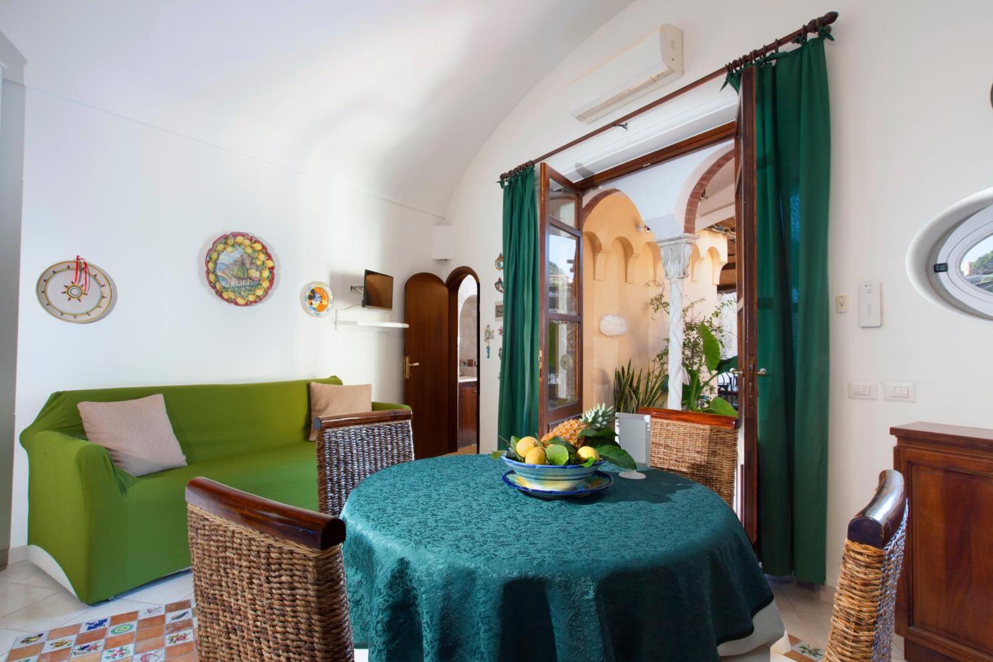 Yourhome - Alcova Apartment Positano Esterno foto