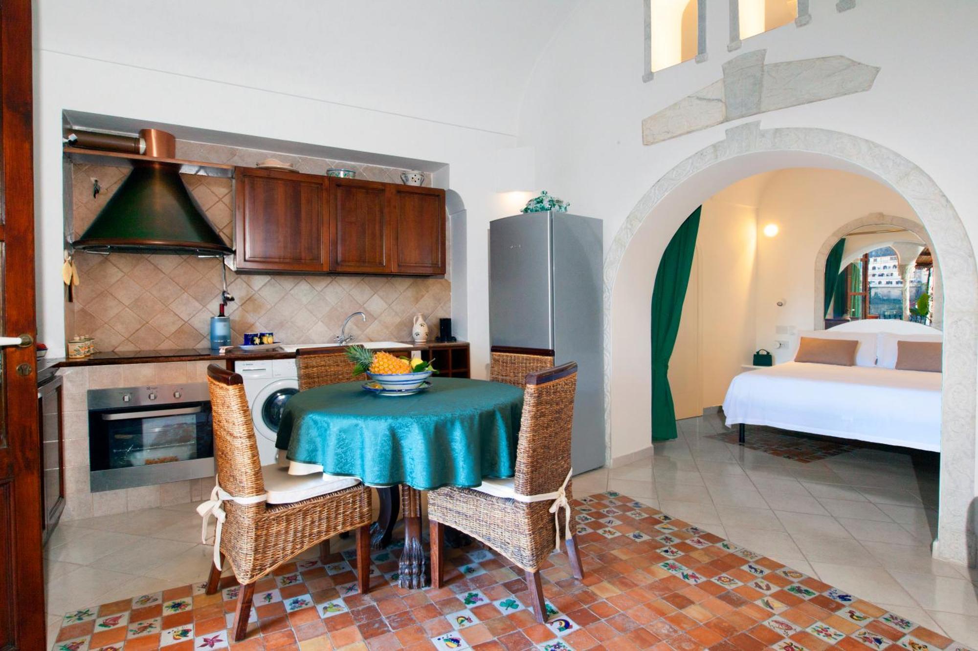 Yourhome - Alcova Apartment Positano Esterno foto